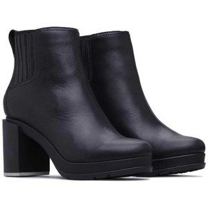Sorel Margo black Ankle Boots, size 6.5 - EUC Excellent Used Condition